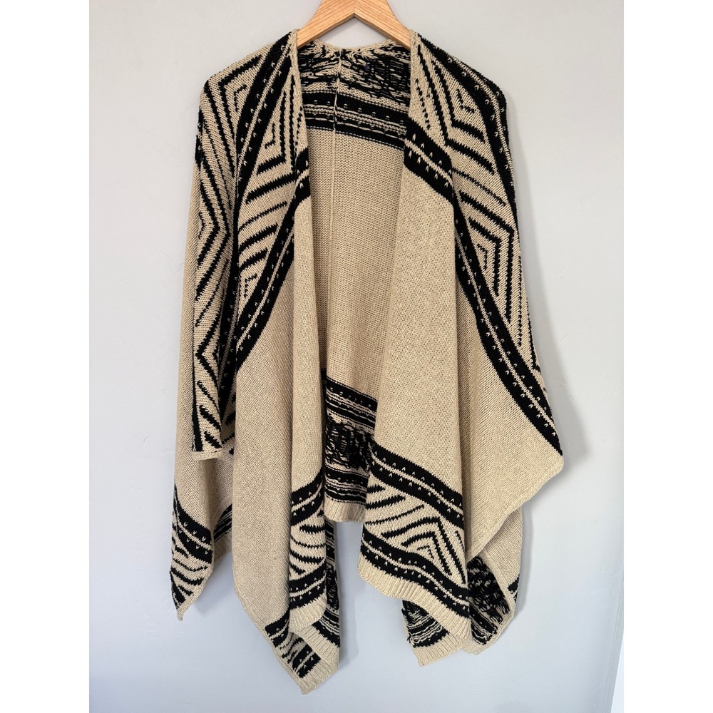Ralph Lauren Purple Label Silk‎ Jacquard Geo Motif Ruana Sweater Black Cream